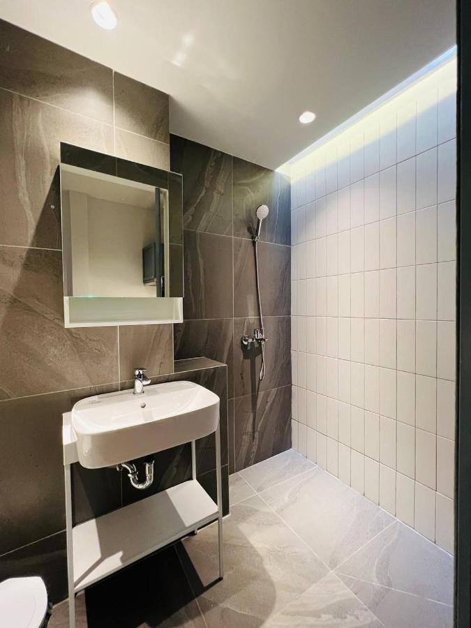 M Village Living Ly Chinh Thang Ho Chi Minh-Byen Eksteriør billede
